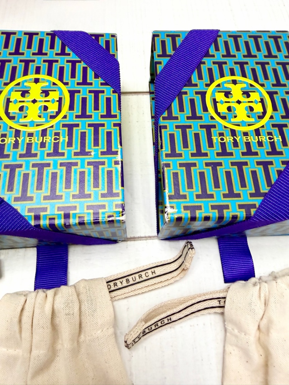 LAST 1- Tory Burch Jewelry Box
EMPTY - Picture 4 of 9